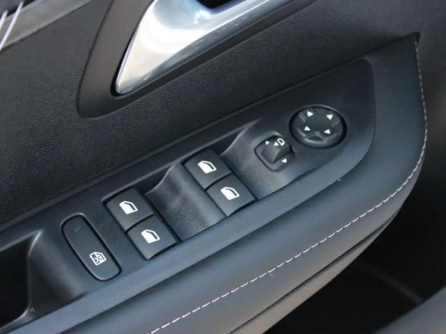 Peugeot 208 Allure Pack PureTech