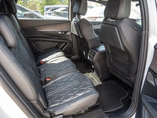 Peugeot 5008 EAT8 GT-Line