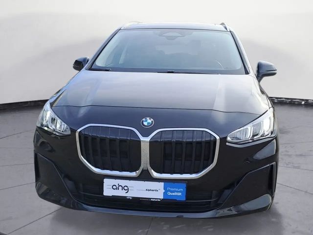 BMW 218 DCT