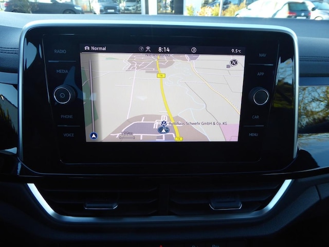 Volkswagen T-Roc T-ROC 1.5 E2 R-L  BT110 TSID7F