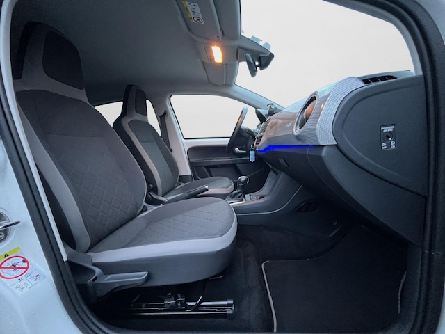 Volkswagen e-up! Style