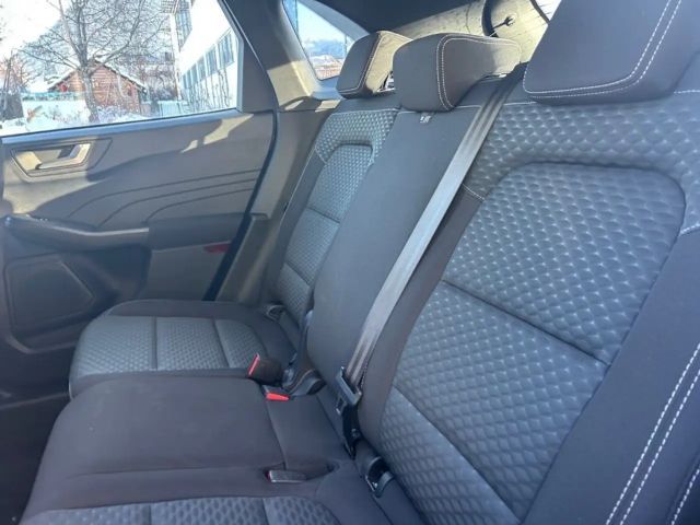 Ford Kuga AWD Cool & Connect