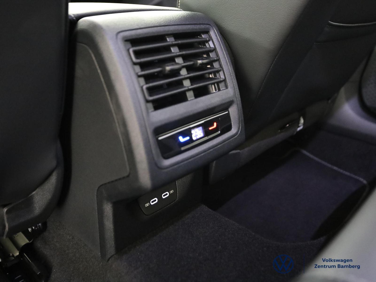 Volkswagen Golf 1.5 TSI Golf VIII