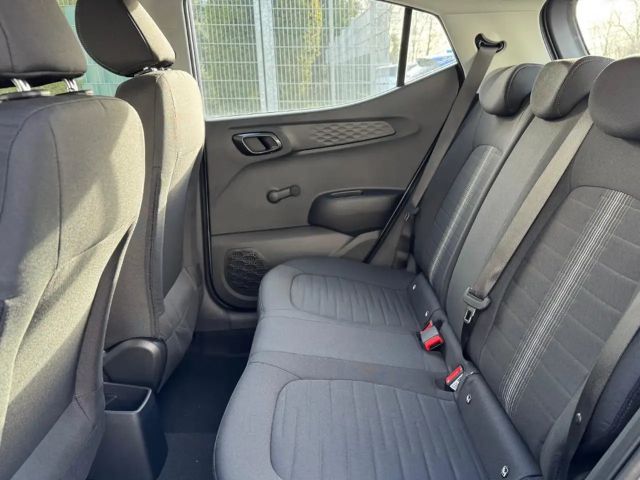 Hyundai i10 1.0 Trend