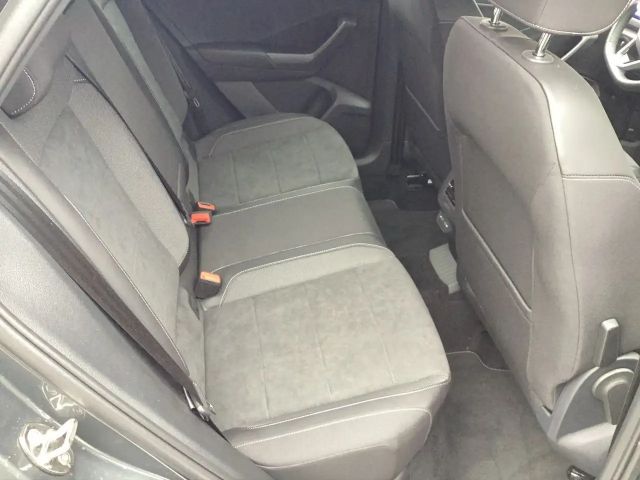 Volkswagen T-Roc 1.5 TSI DSG R-Line