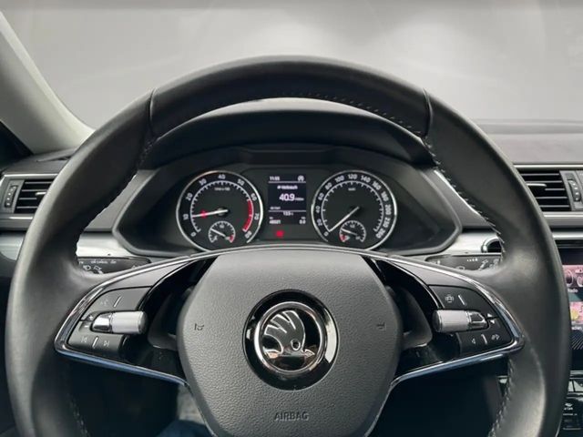 Skoda Superb 1.5 TSI Ambition Combi