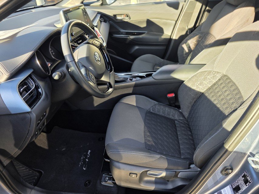 Toyota C-HR 5-deurs Plus