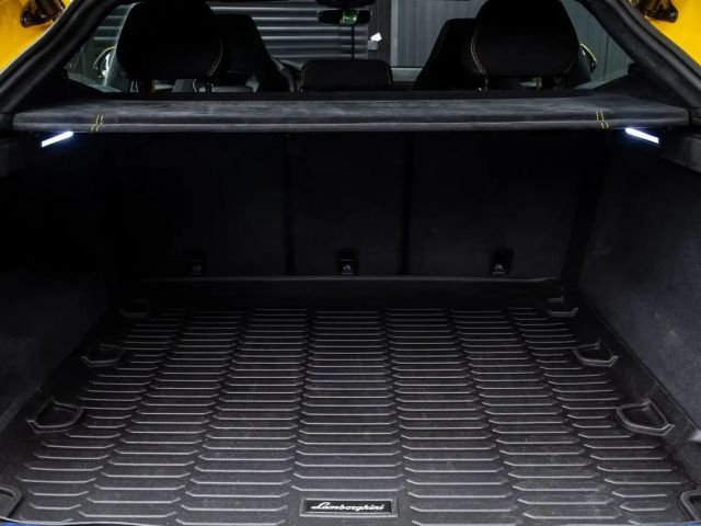 Lamborghini Urus Performante