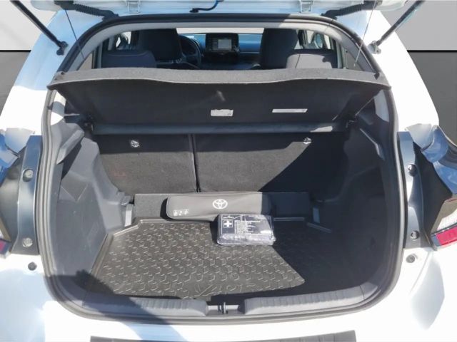 Toyota Yaris Business Hybride