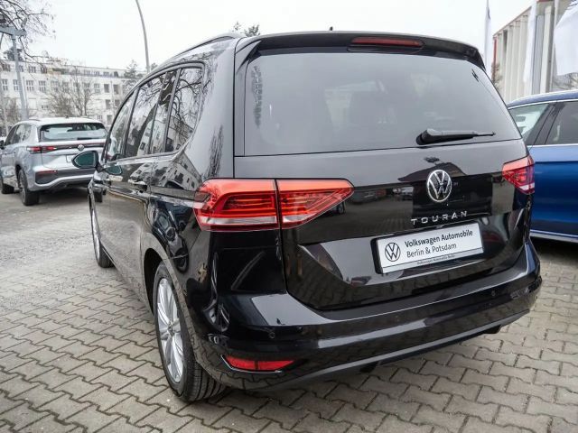 Volkswagen Touran 1.5 TSI DSG