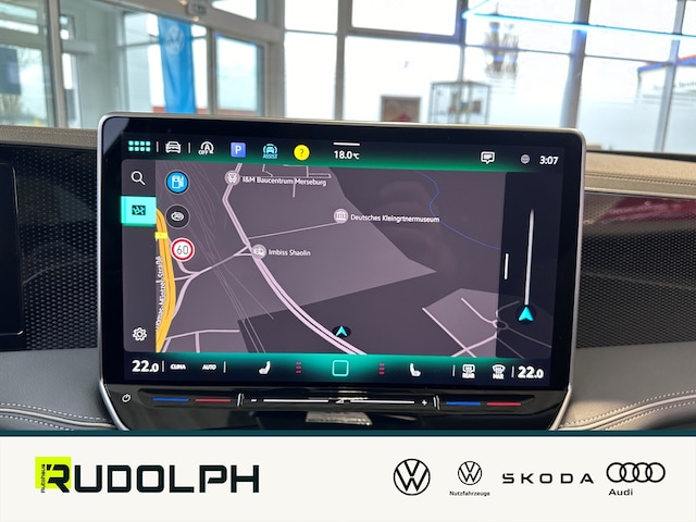 Volkswagen Passat 1.5 eTSI Business DSG