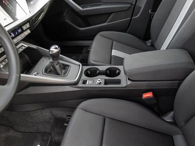 Audi A3 30 TFSI Sedan Sportback