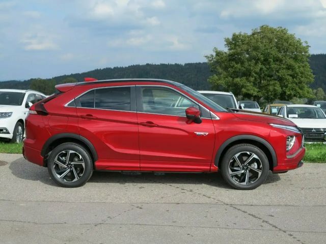 Mitsubishi Eclipse Cross TOP, mit Glasschiebedach