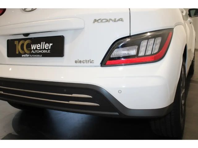 Hyundai Kona Rückfahrkamera Sitzheizung Navi Klimaautomatik