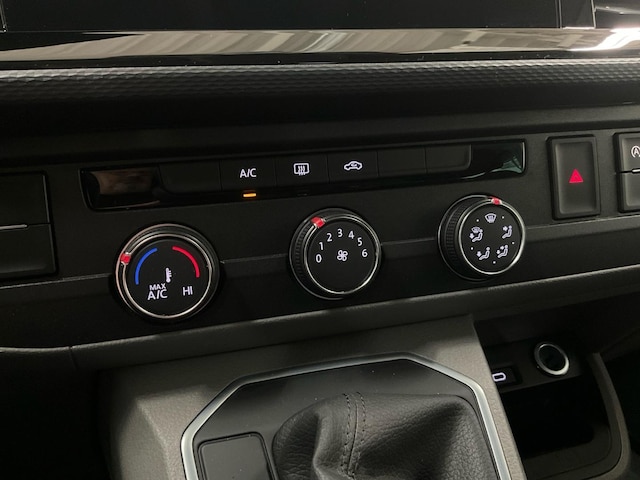 Volkswagen Caravelle 2.0 TDI DSG Lang T6