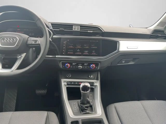 Audi Q3 35 TFSI S-Line S-Tronic