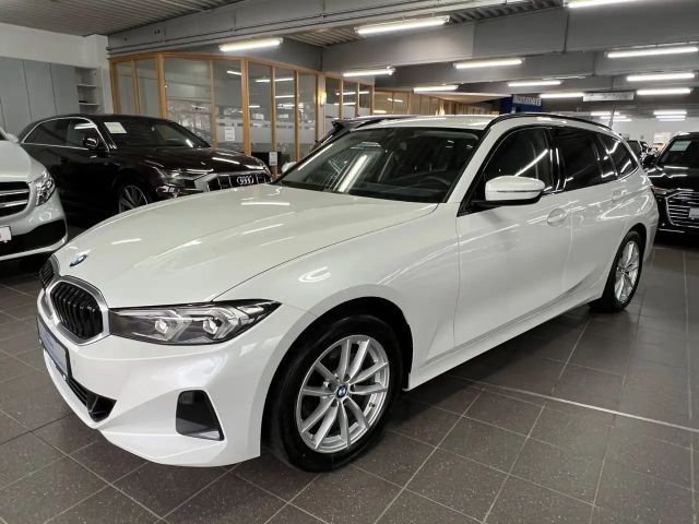 BMW 320 320d Touring xDrive