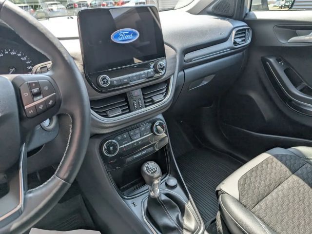 Ford Puma EcoBoost Titanium