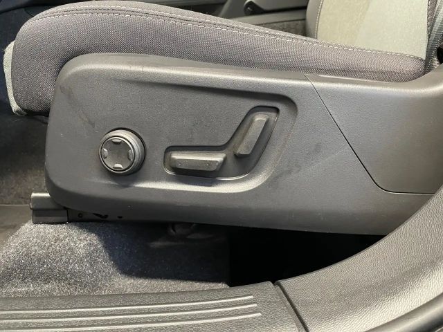 Volvo XC40 Bright Plus T4