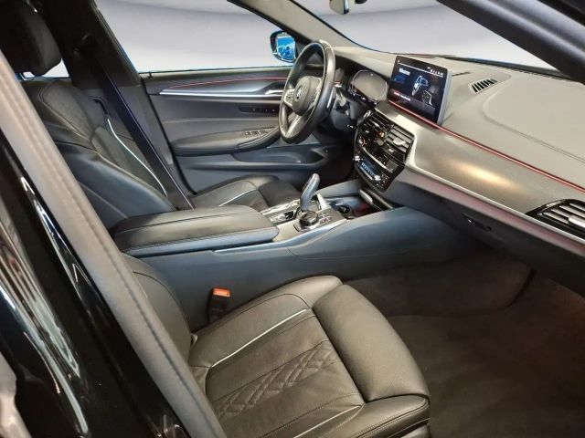 BMW 540 540d M-Sport Touring xDrive
