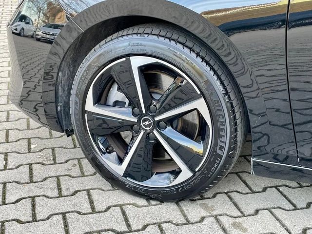 Opel Astra Elegance Sports Tourer