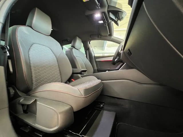 Seat Leon 1.5 eTSI FR-lijn Sportstourer