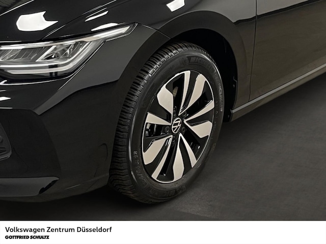 Volkswagen Golf 1.5 eTSI DSG