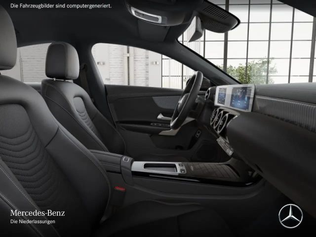 Mercedes-Benz CLA 180 Coupé Progressive