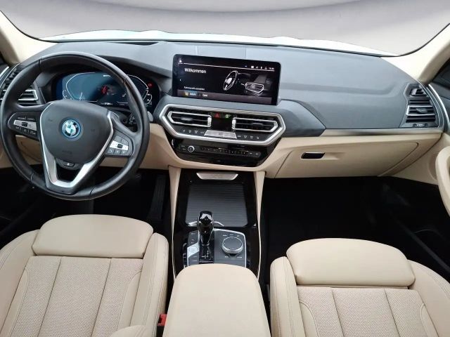 BMW X3 xDrive30e