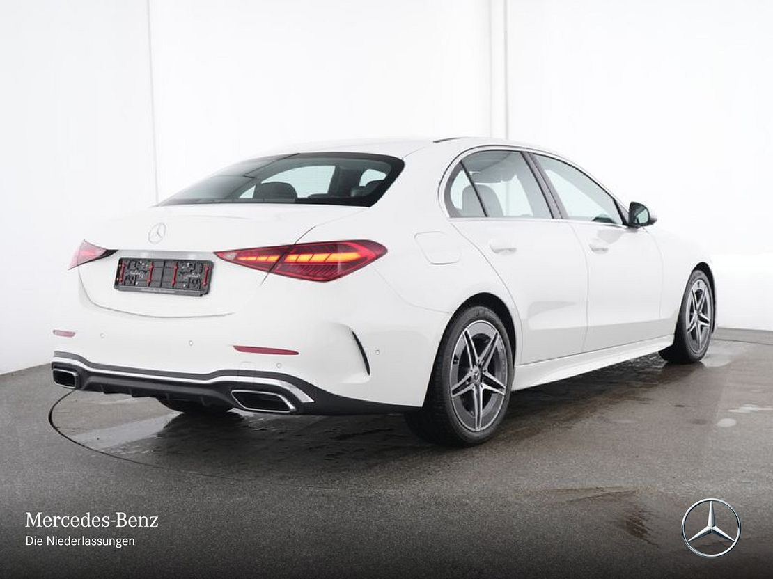 Mercedes-Benz C 200 C 200 d Sedan