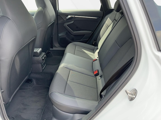 Audi A3 35 TFSI S-Line S-Tronic Sportback