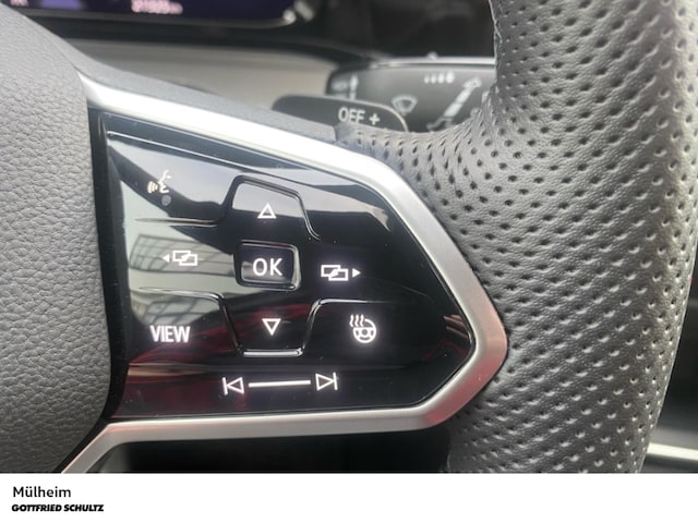 Volkswagen Golf 2.0 TSI DSG GTI