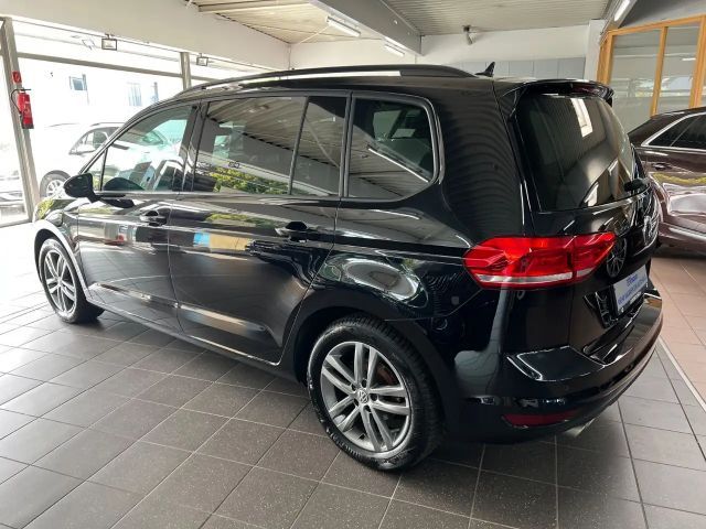 Volkswagen Touran 2.0 TDI Highline