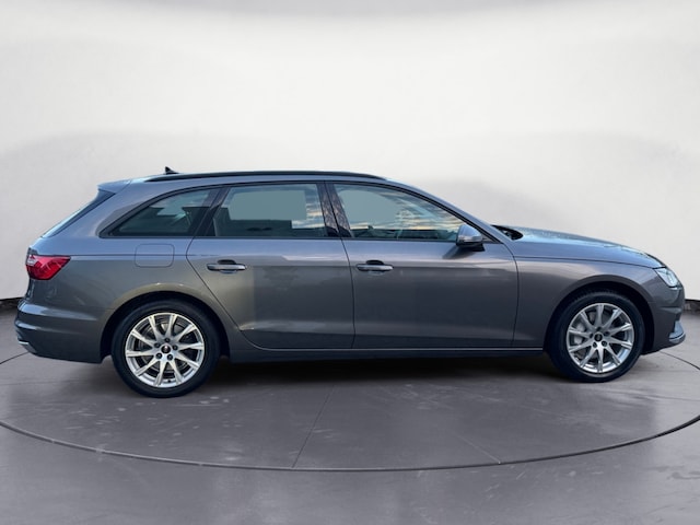 Audi A4 40 TFSI Avant S-Tronic