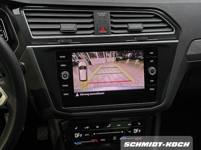Volkswagen Tiguan Tiguan AHK schwenkb. Navi Lane Assist Sitzhzg.