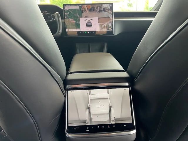 Tesla Model X AWD Plaid