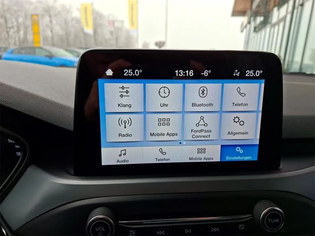 Ford Focus EcoBoost ST Line Wagon