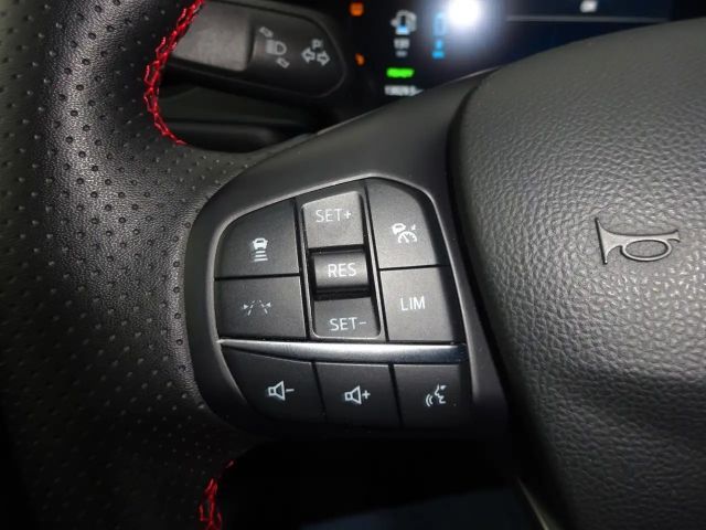 Ford Kuga Plug in Hybrid ST Line X