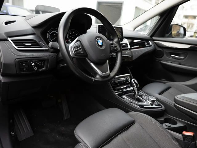 BMW 218 218d Gran Tourer Sport Line