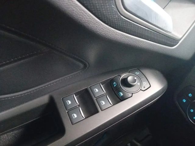 Ford Focus ST Line Wagon