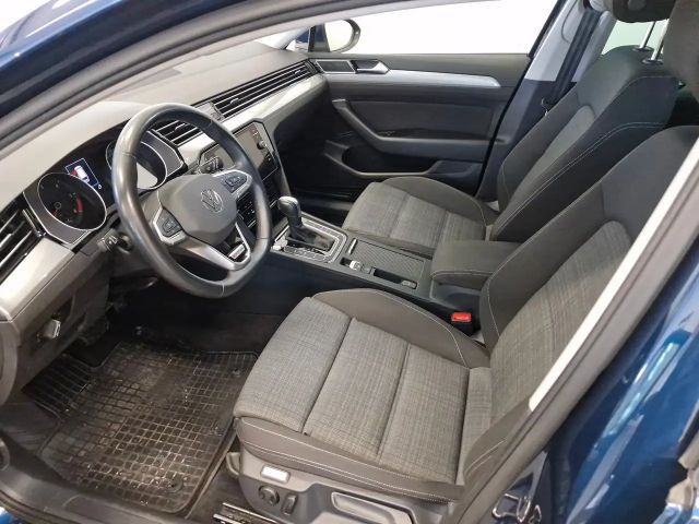 Volkswagen Passat 4Motion Business DSG Variant