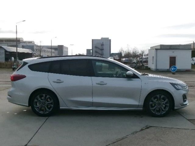 Ford Focus ST Line Wagon