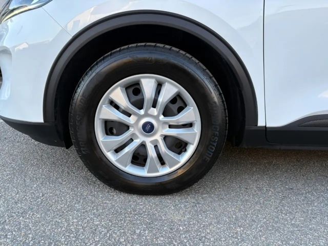 Ford Kuga Cool & Connect EcoBoost