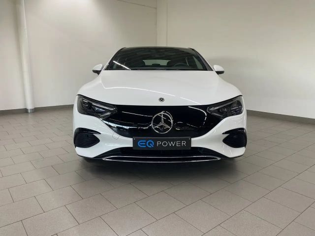 Mercedes-Benz EQE 300 Sedan