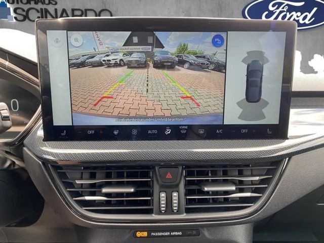 Ford Focus EcoBoost ST Line