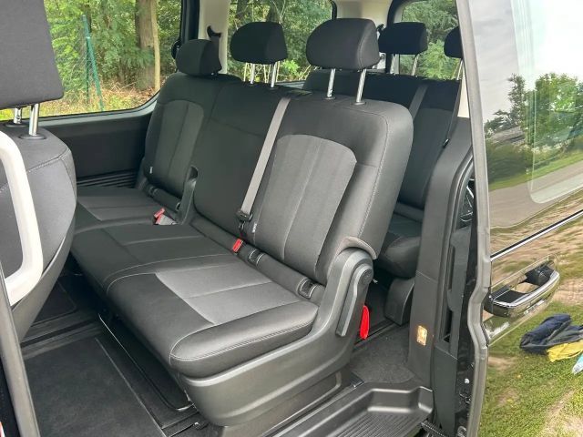 Hyundai Staria Trend