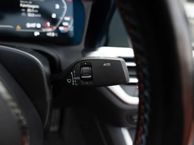 BMW M4 Cabrio Competition xDrive