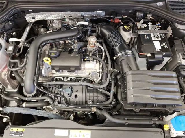 Volkswagen Golf 1.0 TSI Life