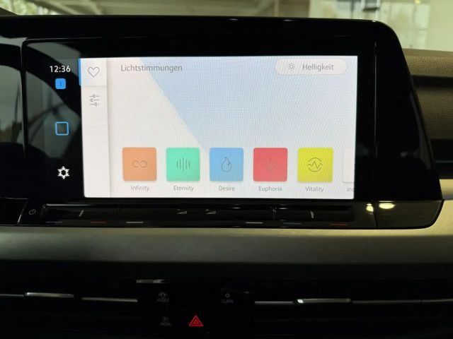 Volkswagen Golf 1.0 TSI Life