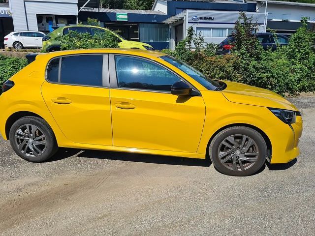 Peugeot 208 Active Pack EAT8 PureTech